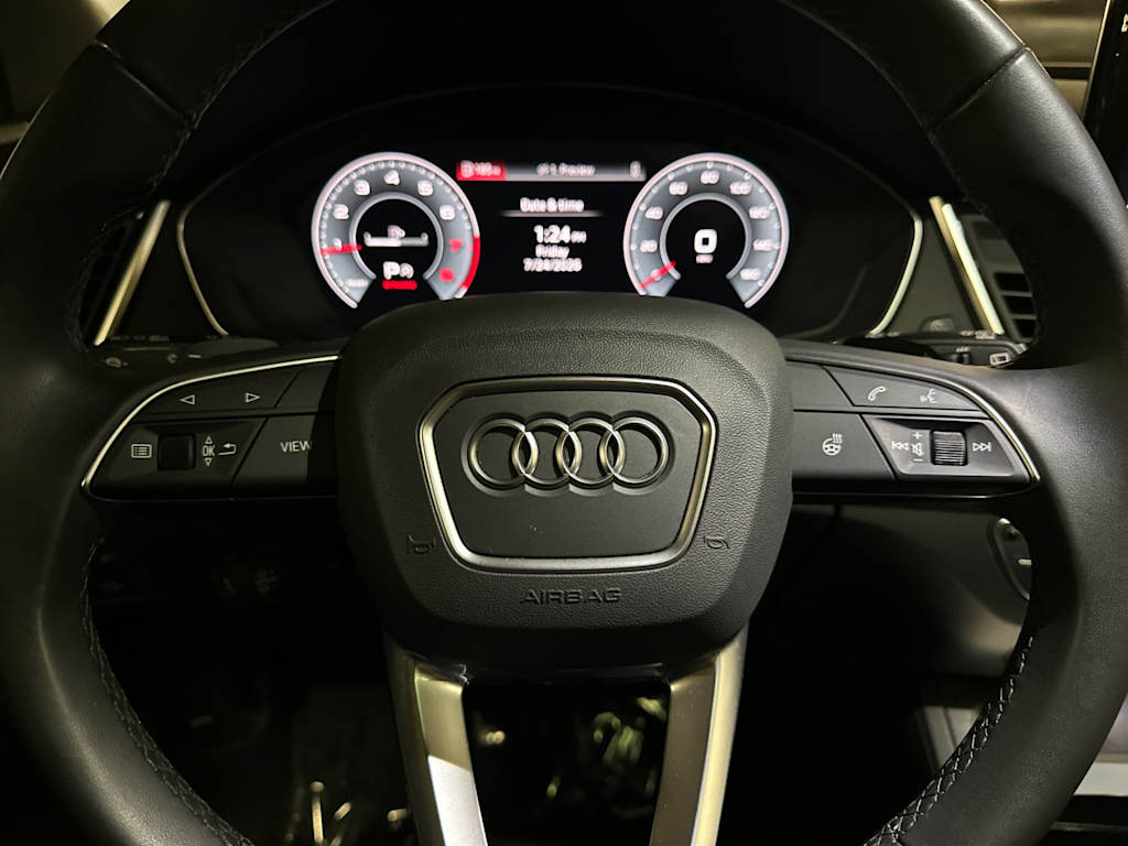 Thumbnail: 2025 Audi Q5 - 25