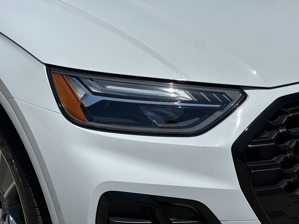 Thumbnail: 2025 Audi Q5 - 28