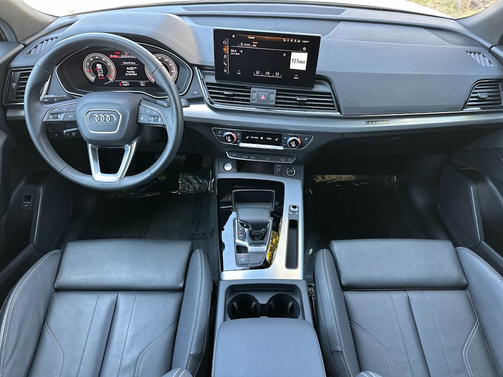 Thumbnail: 2025 Audi Q5 - 2