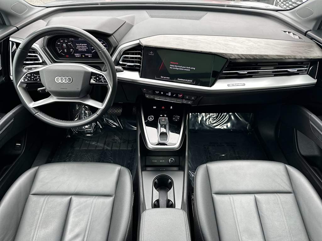 Thumbnail: 2023 Audi Q4 e-tron - 2