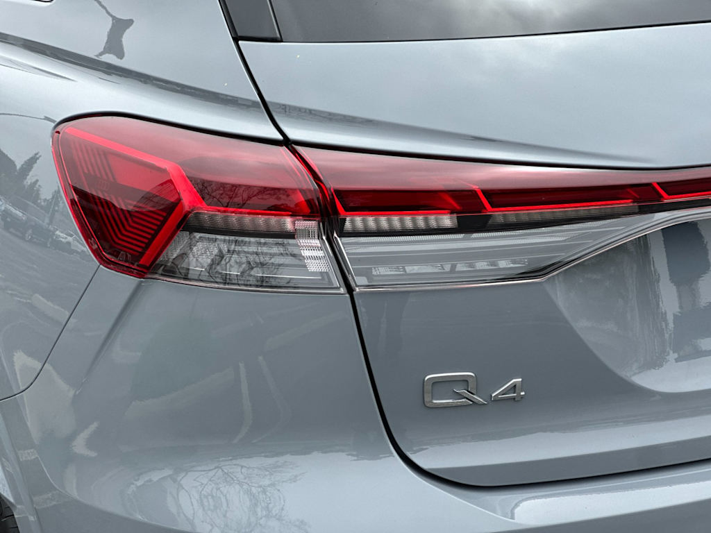 Thumbnail: 2023 Audi Q4 e-tron - 28