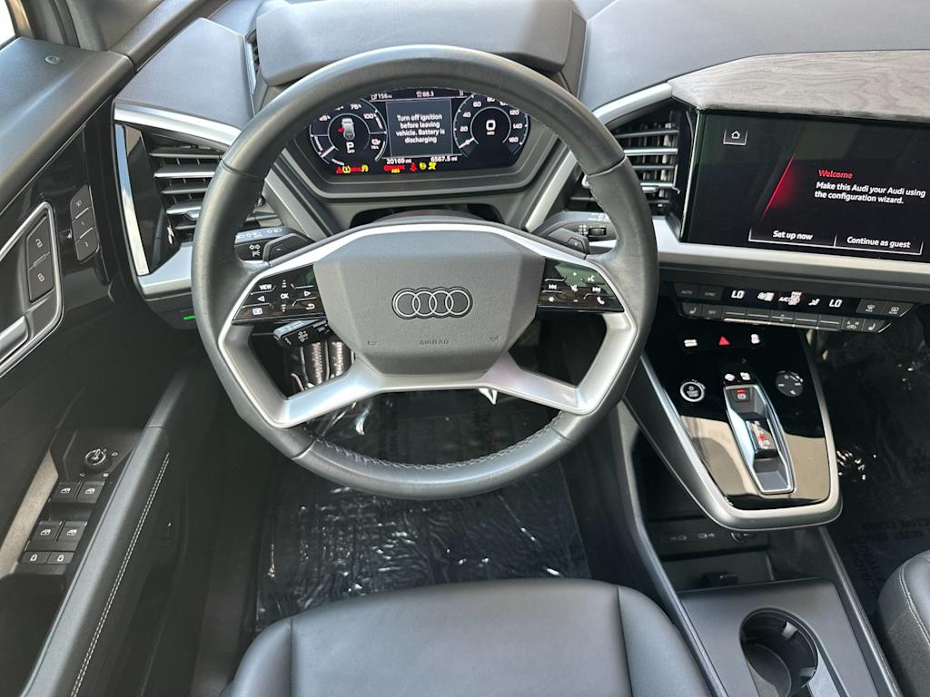 Thumbnail: 2024 Audi Q4 e-tron - 11