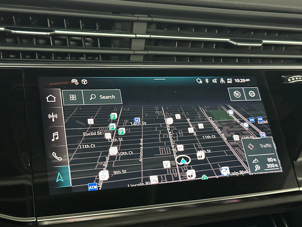 Thumbnail: 2023 Audi Q7 - 23
