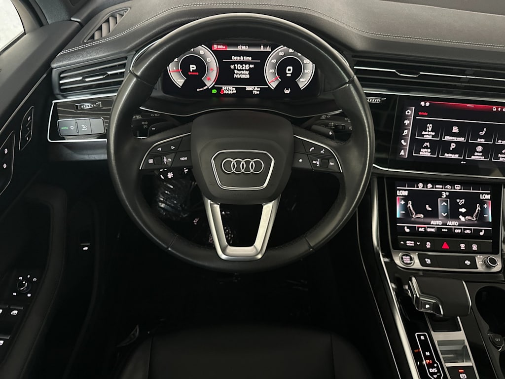 Thumbnail: 2023 Audi Q7 - 10