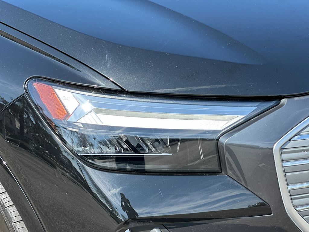 Thumbnail: 2025 Audi Q4 e-tron - 28