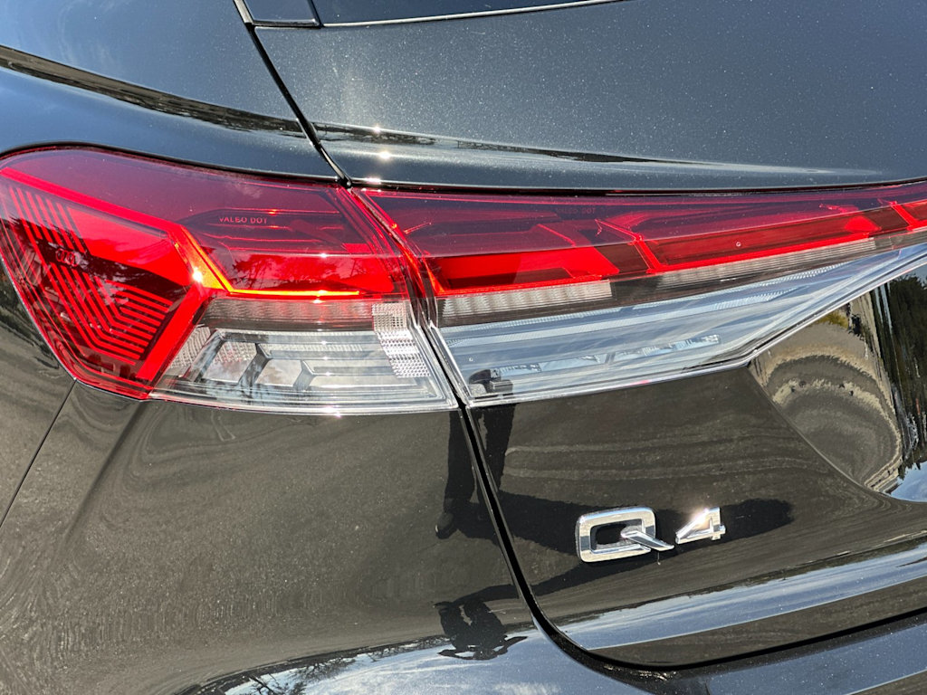 Thumbnail: 2025 Audi Q4 e-tron - 29