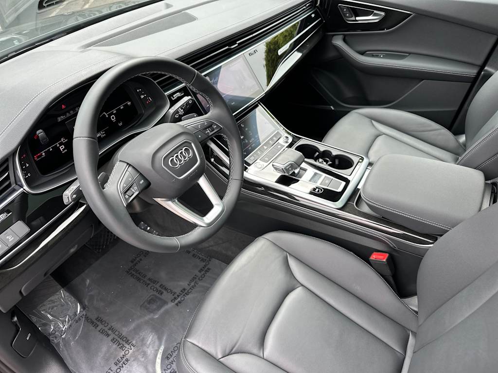 Thumbnail: 2025 Audi Q7 - 8