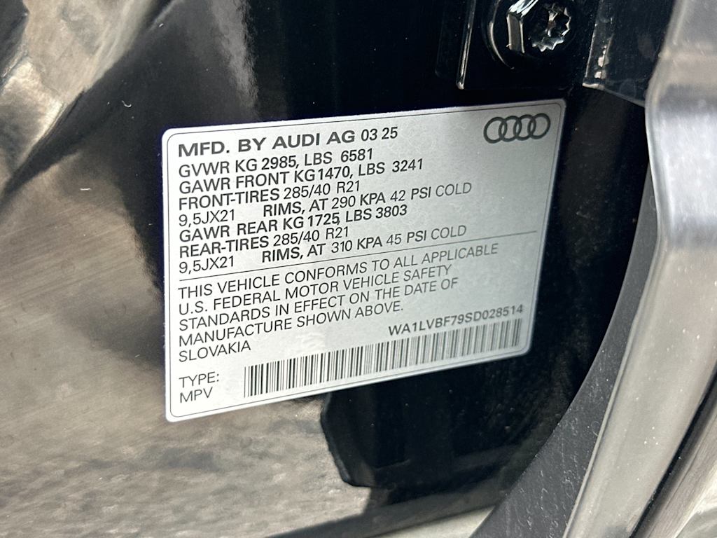 Thumbnail: 2025 Audi Q7 - 16