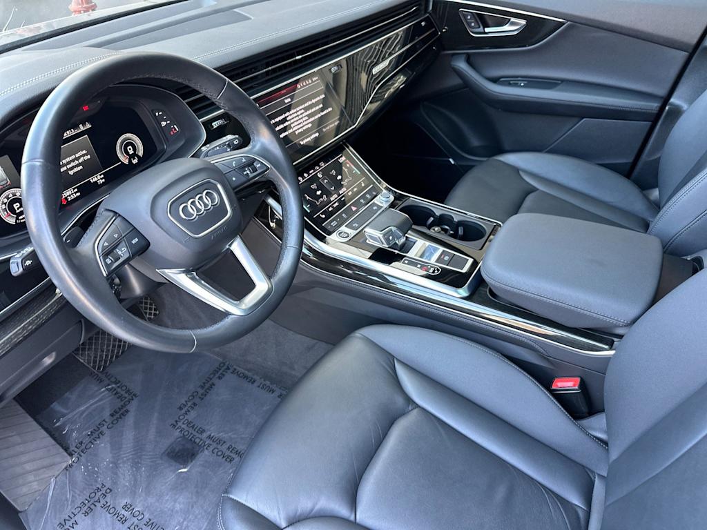 Thumbnail: 2023 Audi Q7 - 8