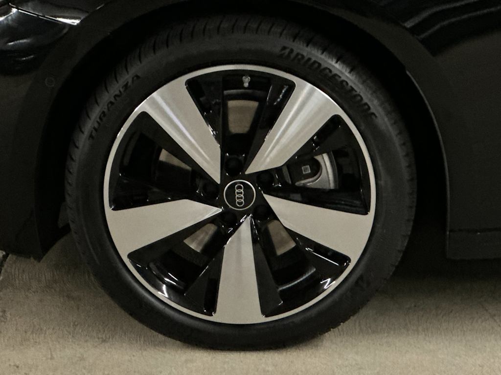 Thumbnail: 2025 Audi A5 - 8