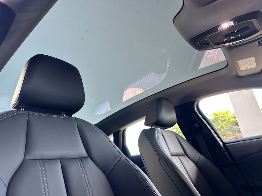 Thumbnail: 2025 Audi e-tron - 20