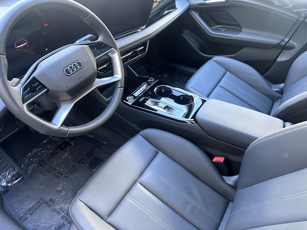 Thumbnail: 2025 Audi e-tron - 9