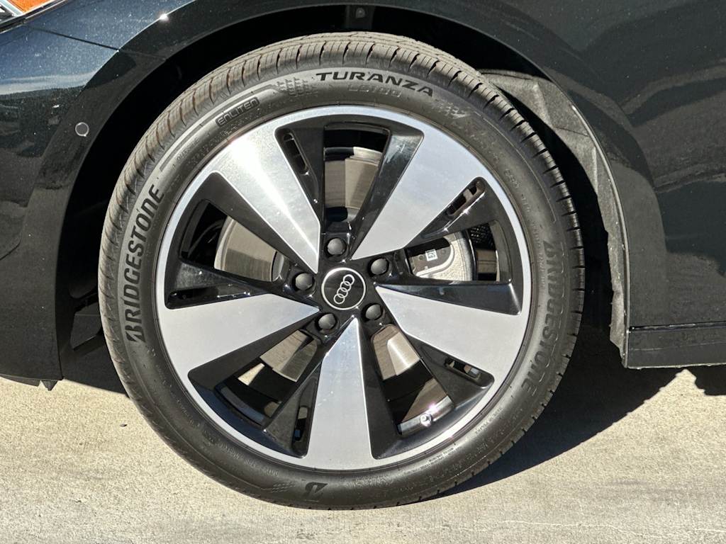 Thumbnail: 2025 Audi A5 - 8