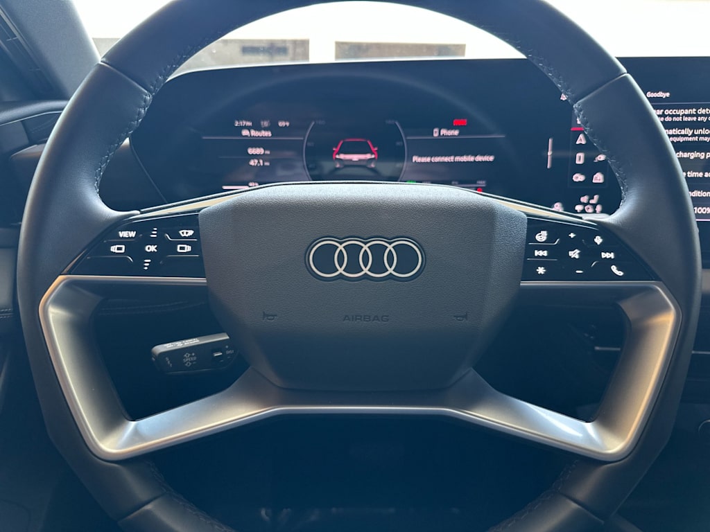 Thumbnail: 2025 Audi e-tron - 25