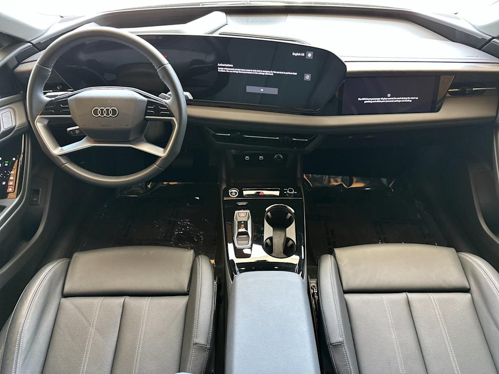 Thumbnail: 2025 Audi e-tron - 2