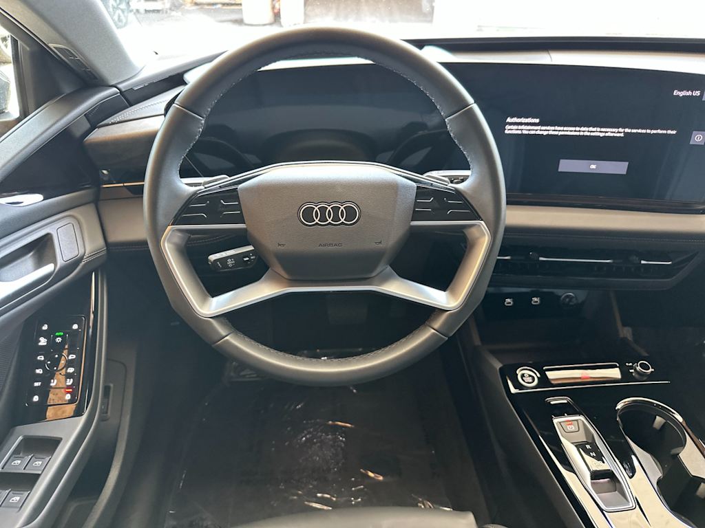 Thumbnail: 2025 Audi e-tron - 10