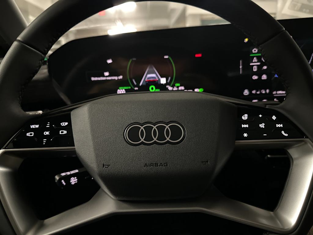 Thumbnail: 2025 Audi e-tron - 25