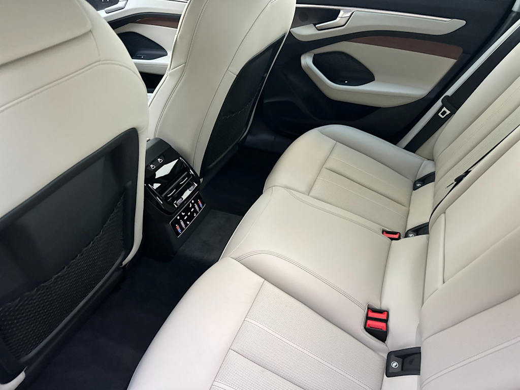 Thumbnail: 2026 Audi A6 - 8