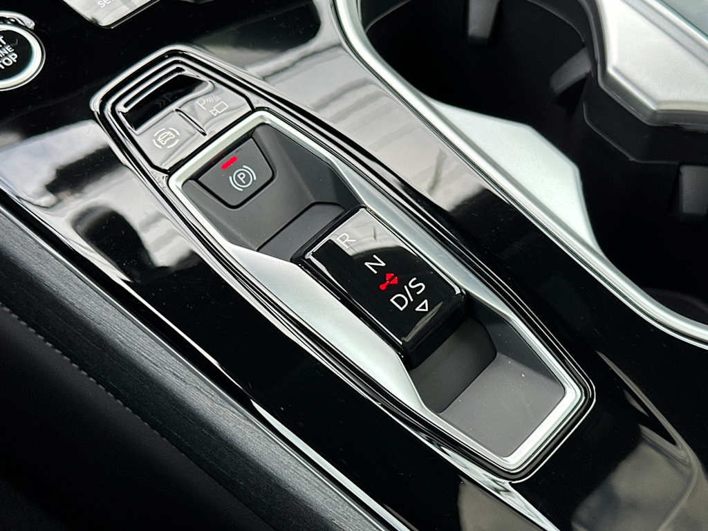Thumbnail: 2026 Audi A6 - 6