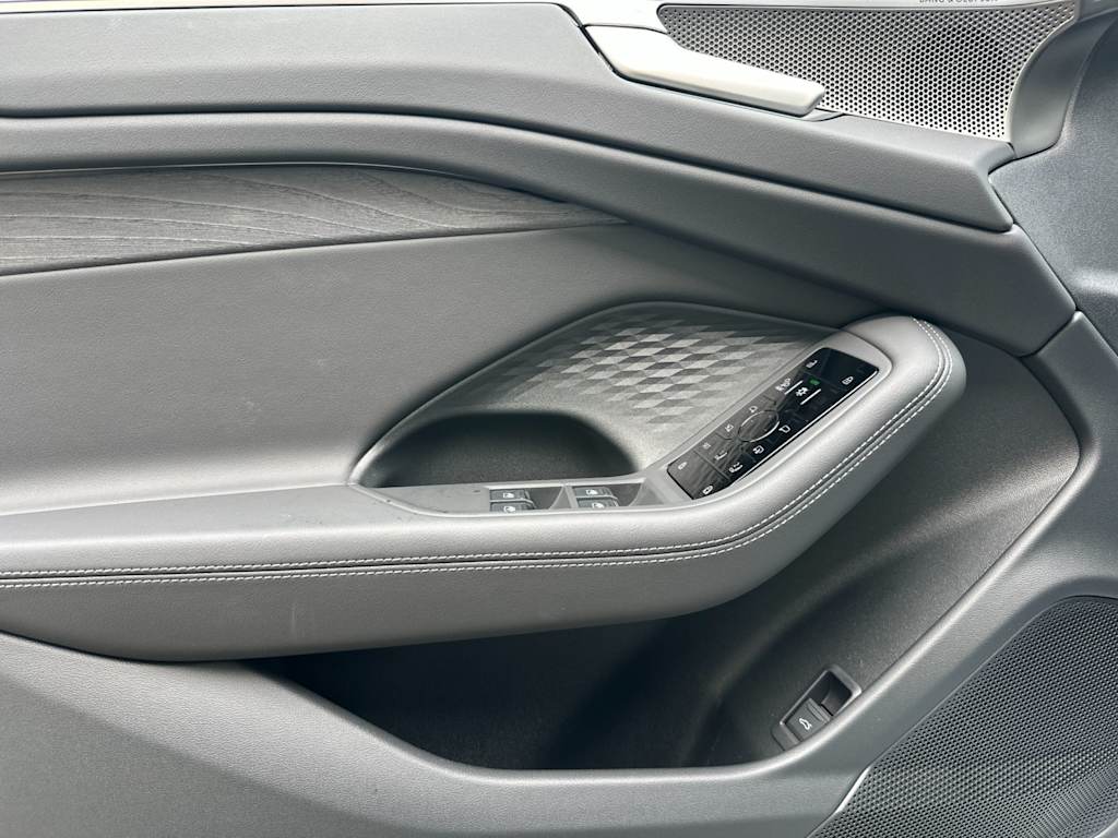 Thumbnail: 2026 Audi A6 - 18