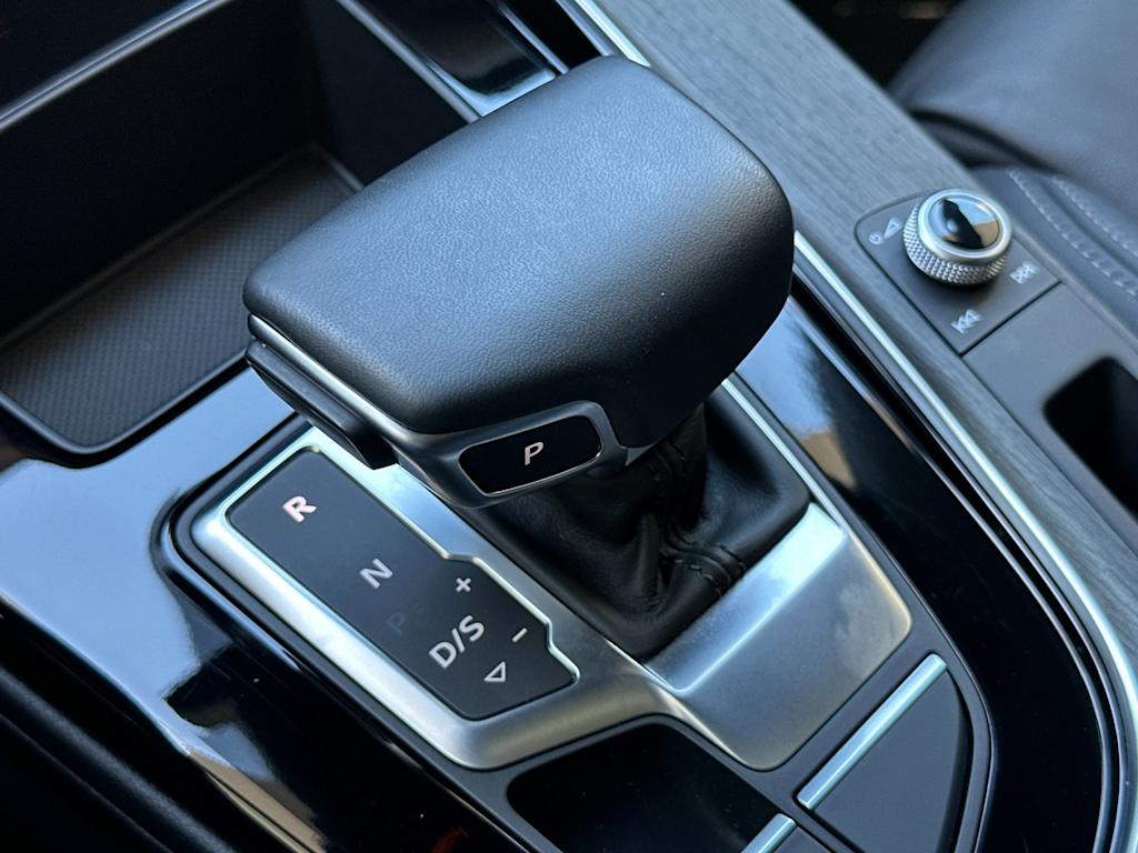 Thumbnail: 2025 Audi A4 - 13