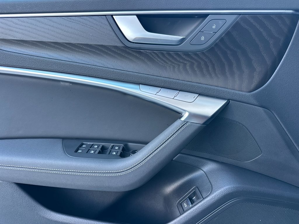 Thumbnail: 2023 Audi A6 - 18
