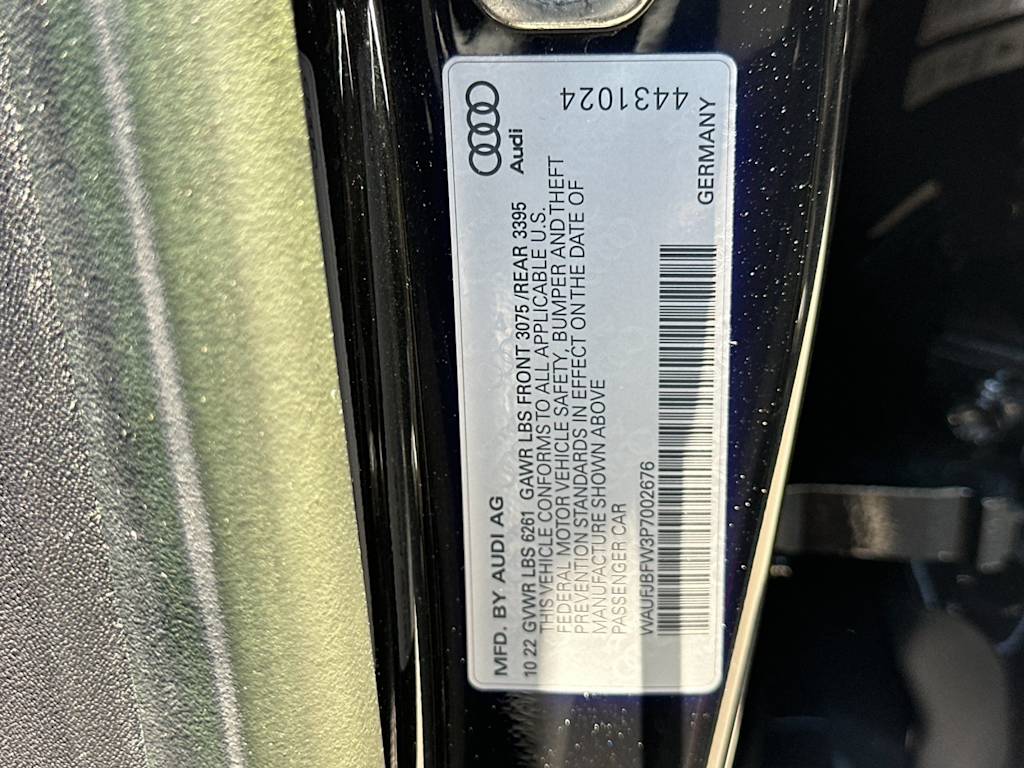 Thumbnail: 2023 Audi e-tron GT - 16
