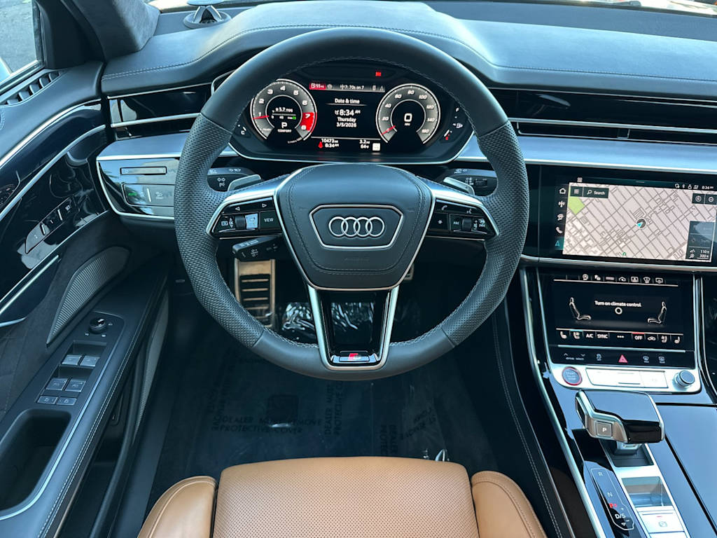 Thumbnail: 2024 Audi S8 - 11