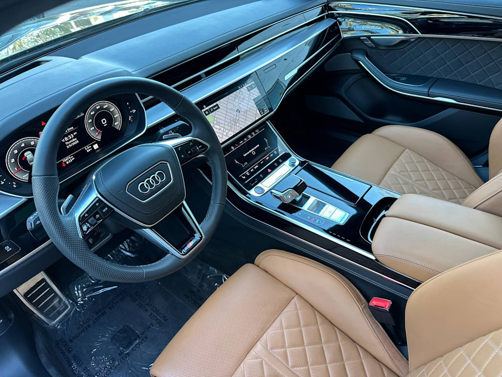 Thumbnail: 2024 Audi S8 - 8