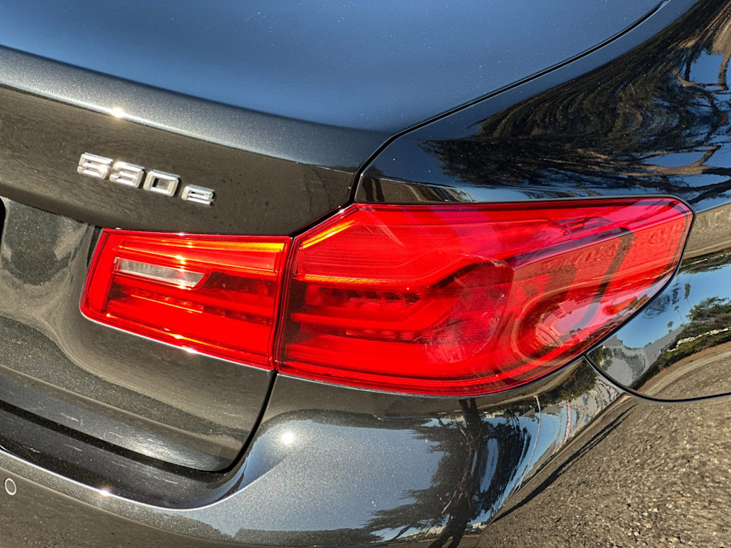 Thumbnail: 2019 BMW 5 Series - 29