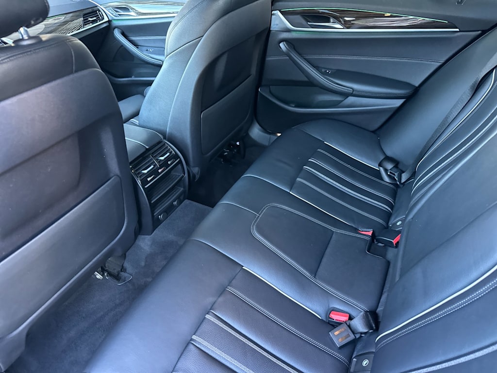 Thumbnail: 2019 BMW 5 Series - 9