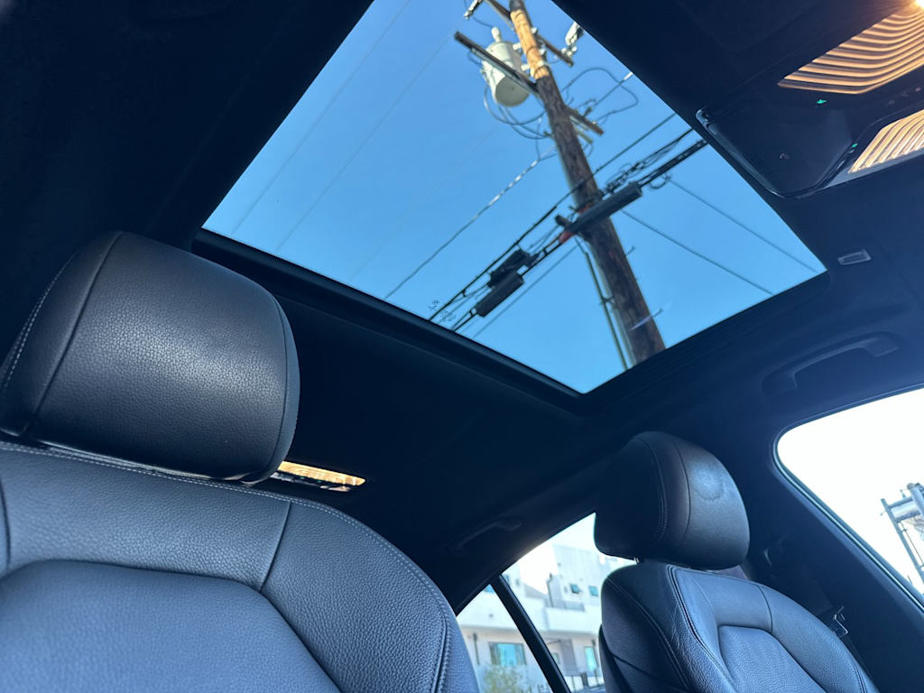 Thumbnail: 2019 BMW 5 Series - 21