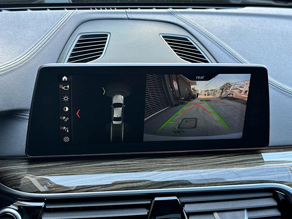 Thumbnail: 2018 BMW 5 Series - 23