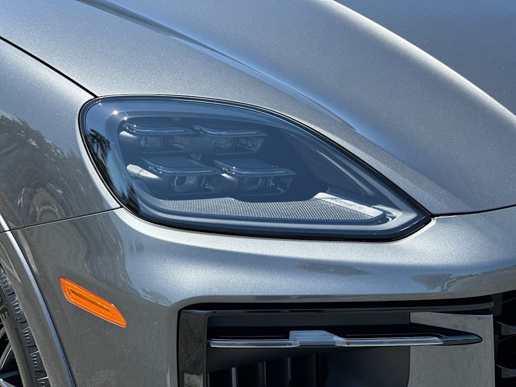 Thumbnail: 2025 Porsche Cayenne - 29