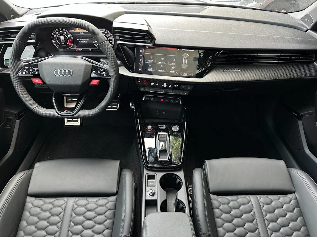 Thumbnail: 2026 Audi RS 3 - 2
