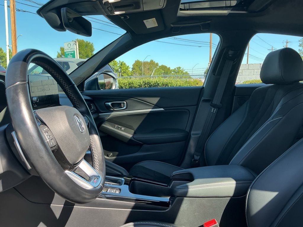 Thumbnail: 2023 Acura Integra - 10