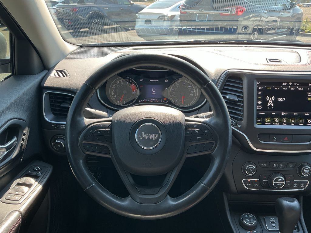 Thumbnail: 2020 Jeep Cherokee - 9