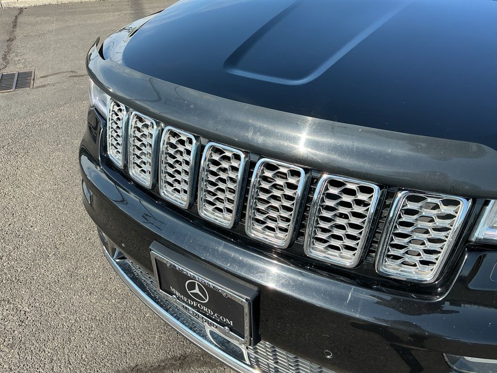 Thumbnail: 2020 Jeep Grand Cherokee - 6