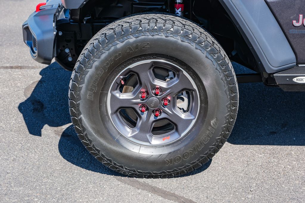 Thumbnail: 2020 Jeep Gladiator - 21