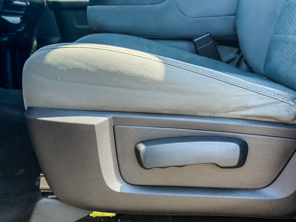 Thumbnail: 2016 RAM 1500 - 26