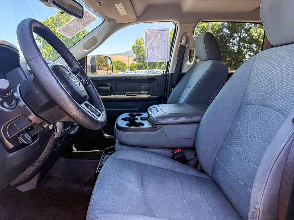 Thumbnail: 2016 RAM 1500 - 11
