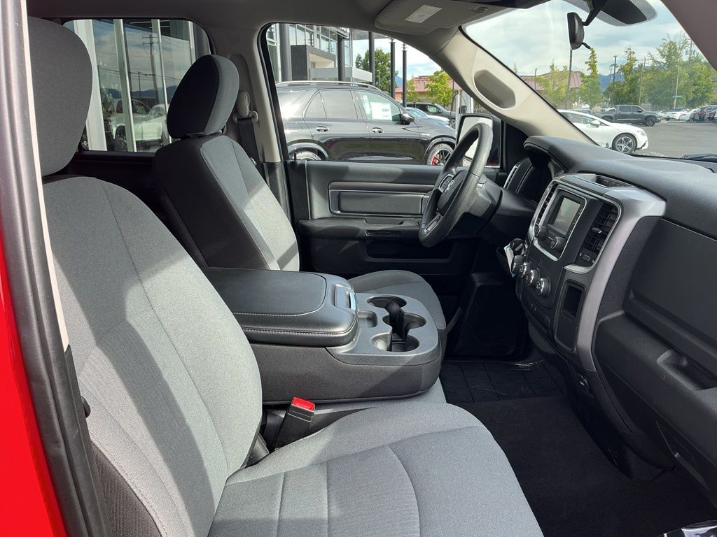 Thumbnail: 2024 RAM 1500 - 25