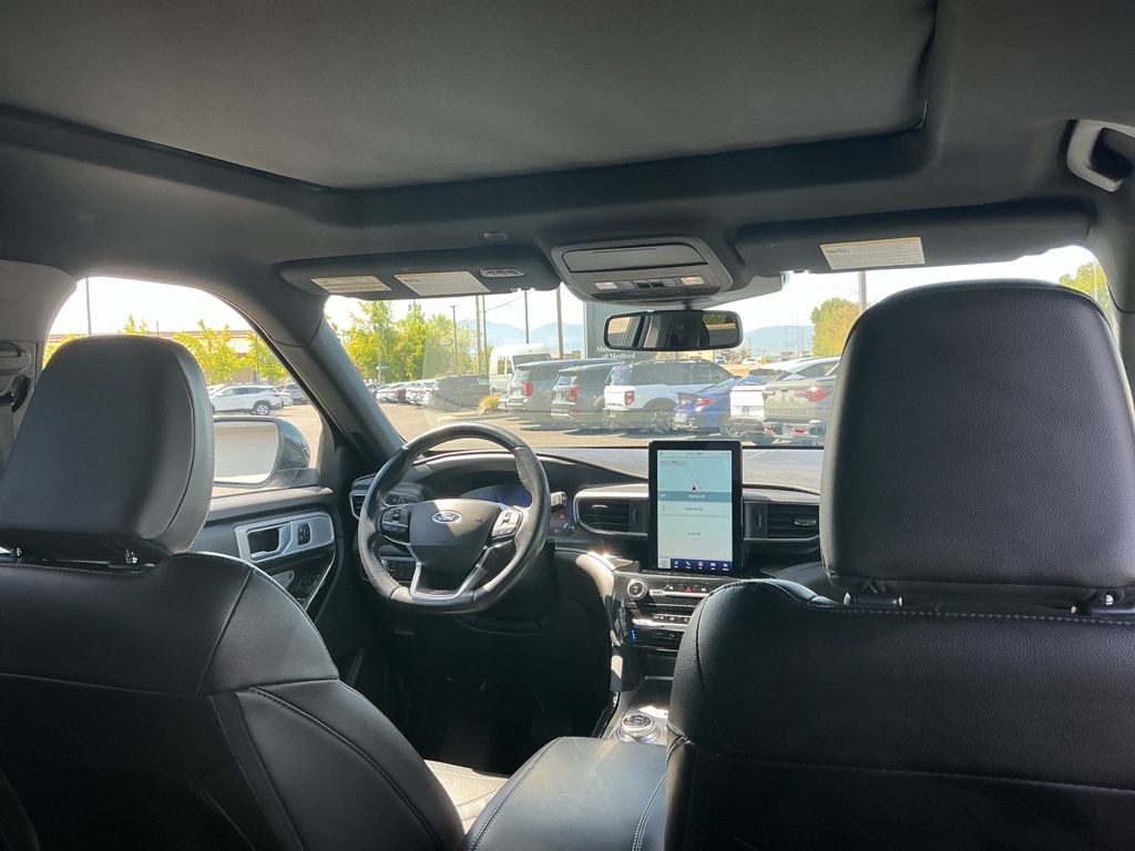 Thumbnail: 2022 Ford Explorer - 2