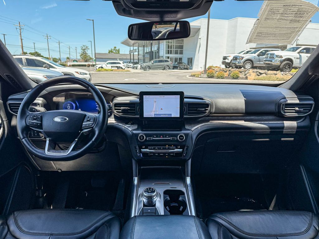 Thumbnail: 2020 Ford Explorer - 2