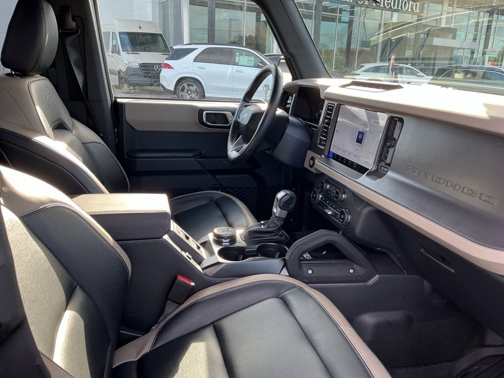 Thumbnail: 2025 Ford Bronco - 9