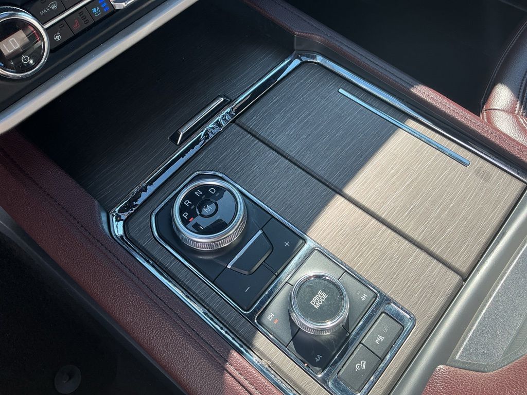 Thumbnail: 2022 Ford Expedition MAX - 14
