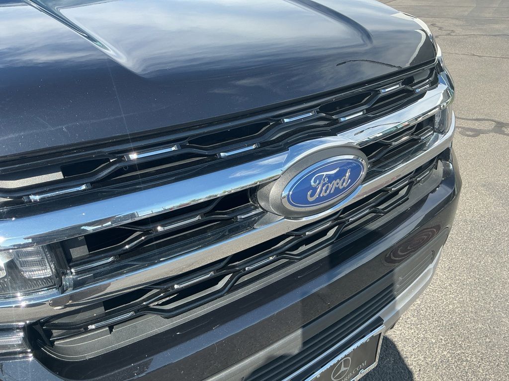 Thumbnail: 2022 Ford Expedition MAX - 16