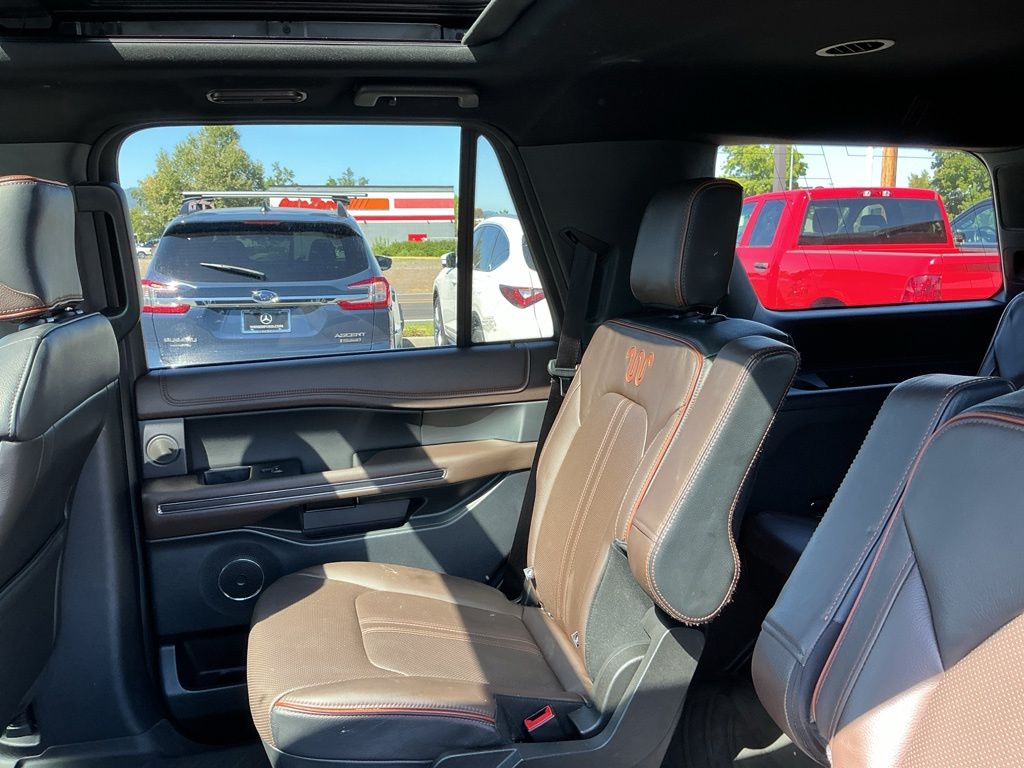 Thumbnail: 2021 Ford Expedition - 28