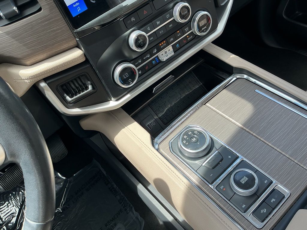 Thumbnail: 2024 Ford Expedition - 13