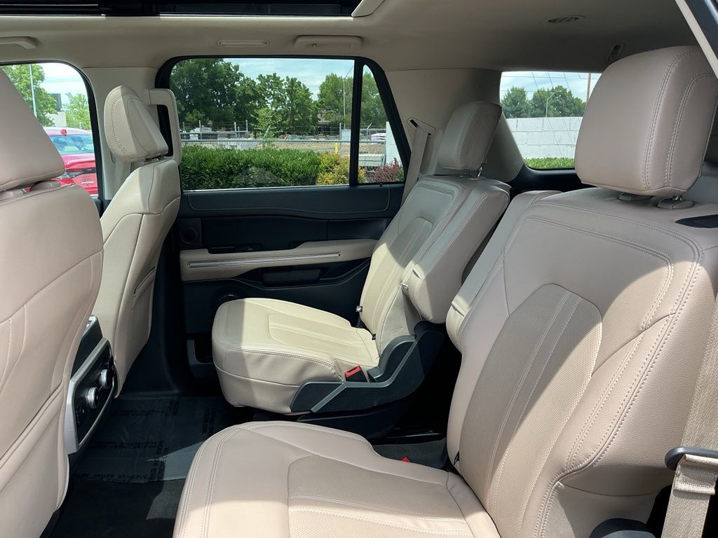 Thumbnail: 2024 Ford Expedition - 11